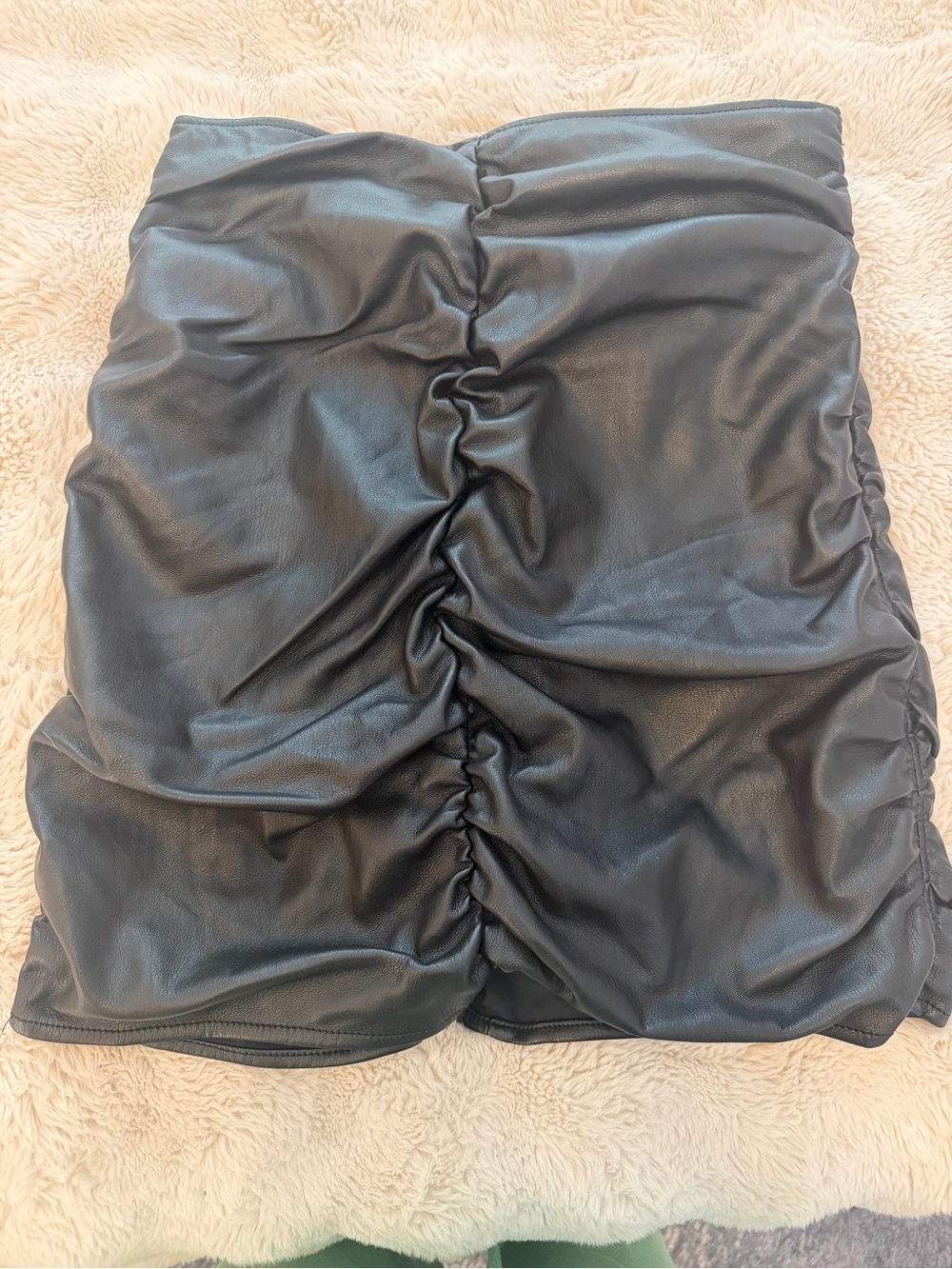 Abercrombie & Fitch Black Faux Leather Ruched Mini Skirt